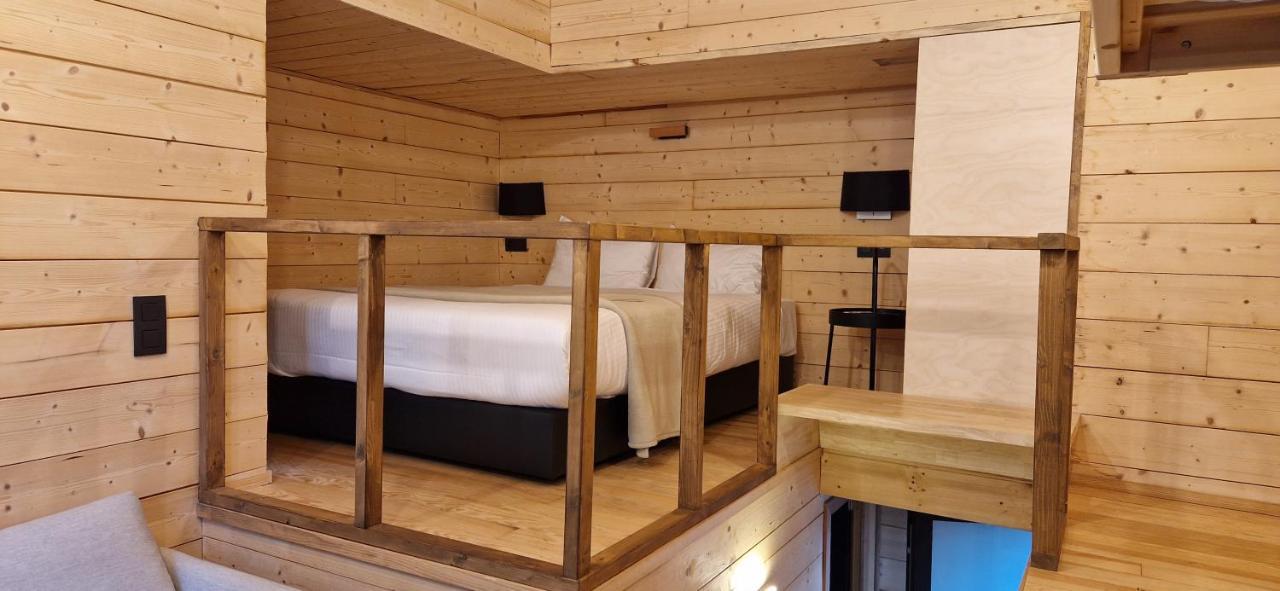 Utopia Village - Art & Nature Lodges Mons Bagian luar foto