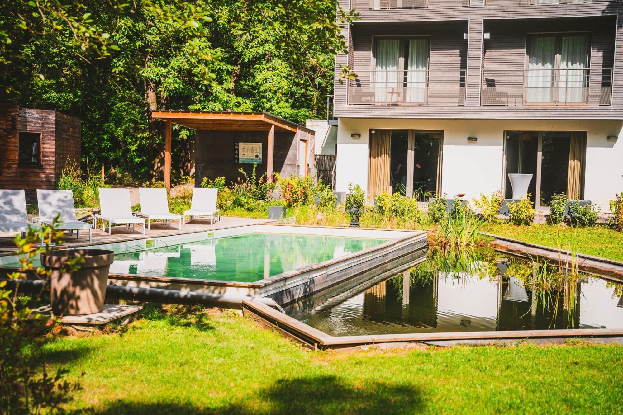 Utopia Village - Art & Nature Lodges Mons Bagian luar foto