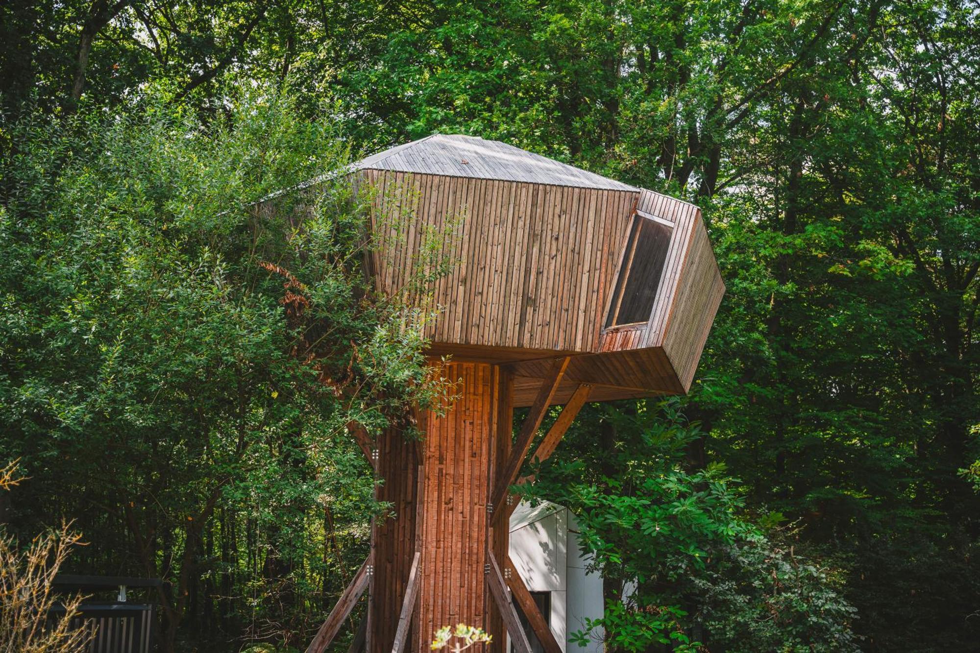 Utopia Village - Art & Nature Lodges Mons Bagian luar foto